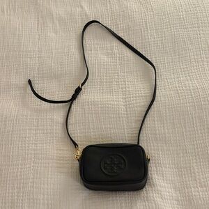 tory burch camera bag